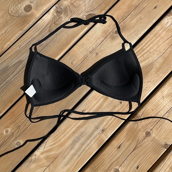 Bamboo Island bikini top - Picture 2 of 3